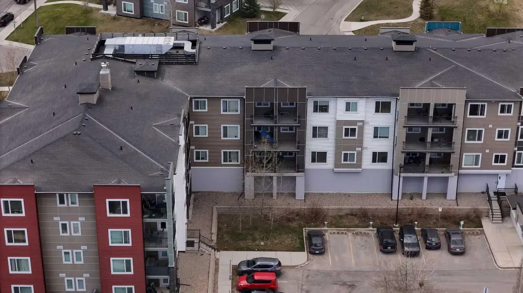 8 Sage Hill Terrace NW Calgary AB T3R 0W5