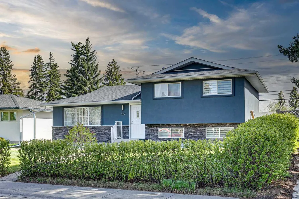 427 96 Avenue SE Calgary AB T2J 0H1
