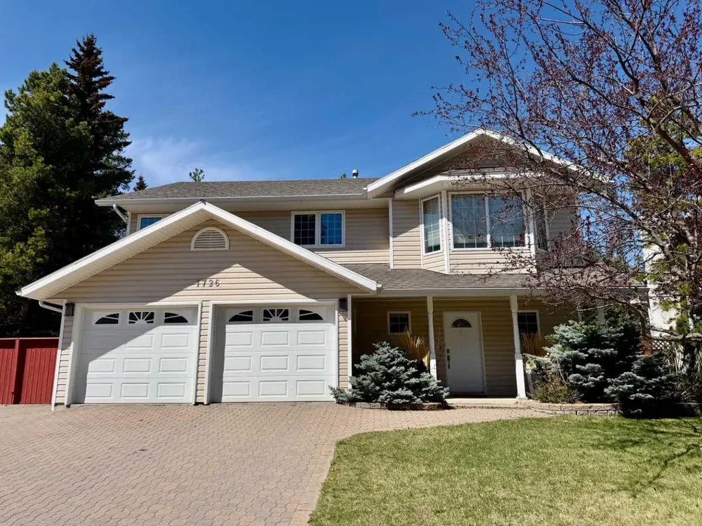 1726 113 Street Blairmore AB T0K 0E0