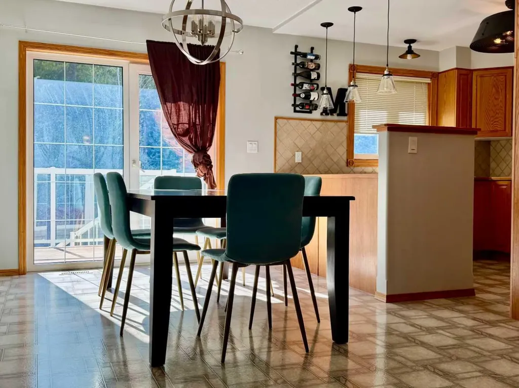 1726 113 Street Blairmore AB T0K 0E0