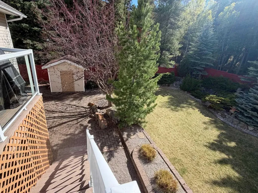 1726 113 Street Blairmore AB T0K 0E0