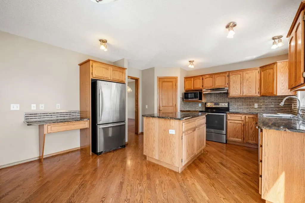 131 Lake Simcoe Court SE Calgary AB T2J 7E7