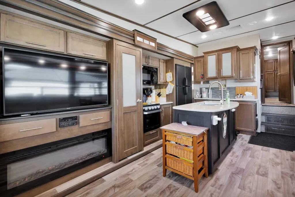 25074 South Pine Lake Road Rural Red Deer County AB T0M 1R0