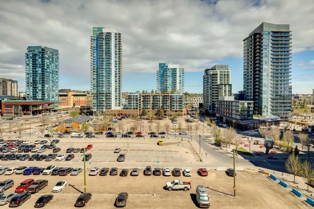 535 8 Avenue SE Calgary AB T2G 5S9