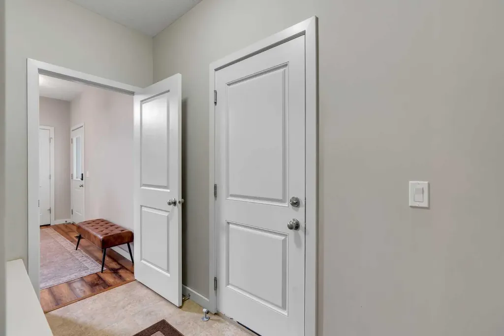 69 Kingsbridge Place SE Airdrie AB T4A 0S4