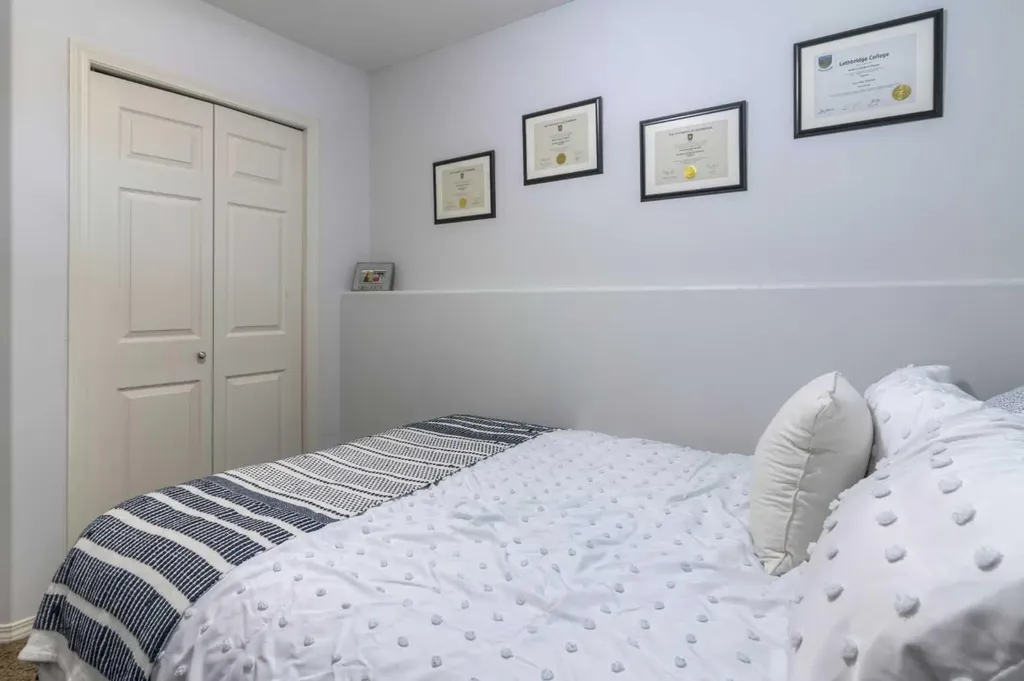 111 Mt Sundance Crescent W Lethbridge AB T1J 0L4