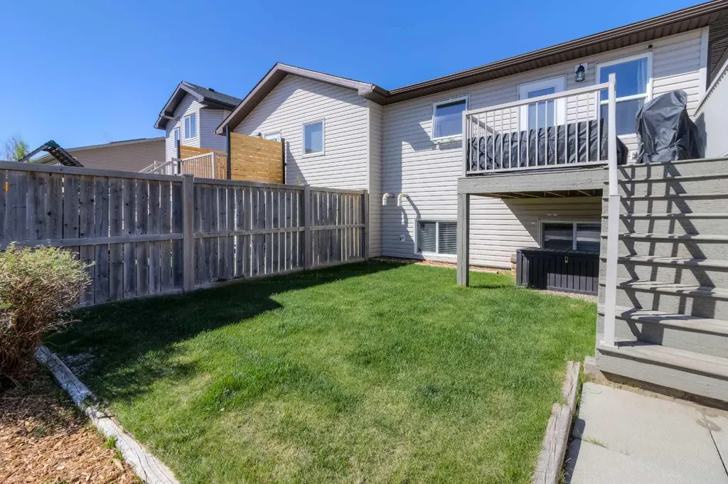 111 Mt Sundance Crescent W Lethbridge AB T1J 0L4
