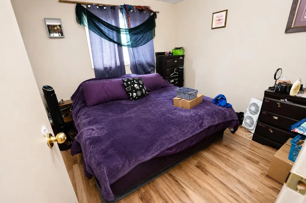 9309 103 Avenue Grande Prairie AB T8V 1E1