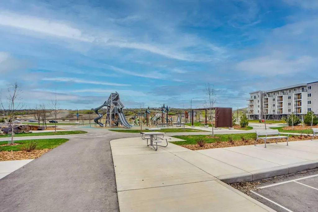55 Wolf Hollow Crescent SE Calgary AB T2X 5K9