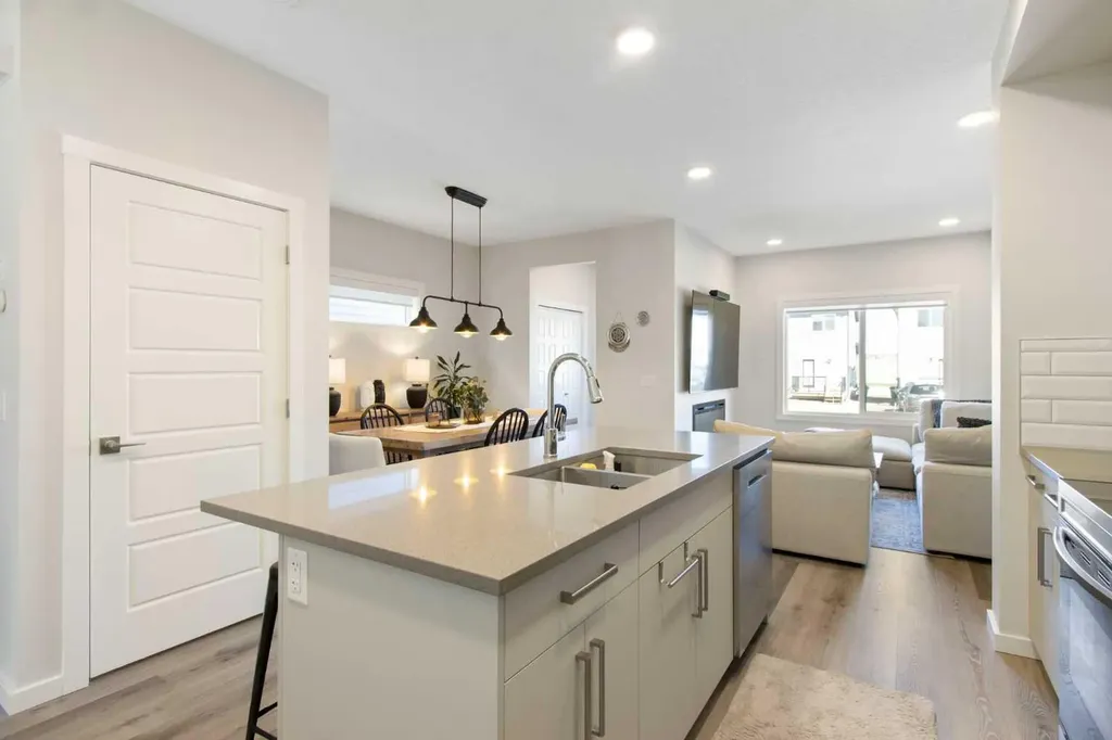 24 Heartwood Lane SE Calgary AB T3S 0P9