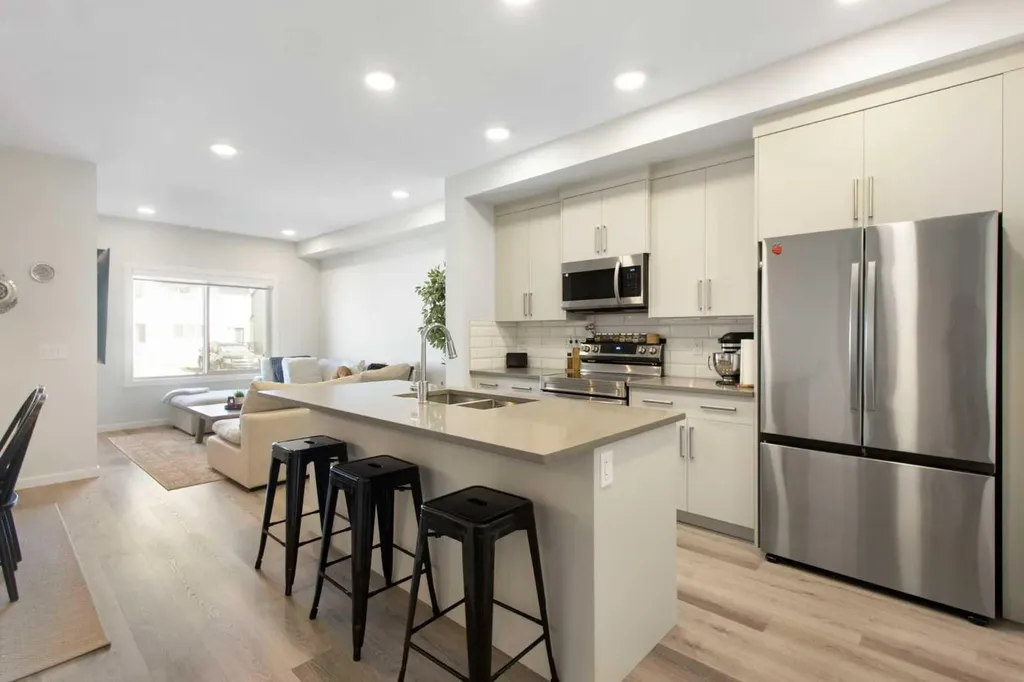 24 Heartwood Lane SE Calgary AB T3S 0P9