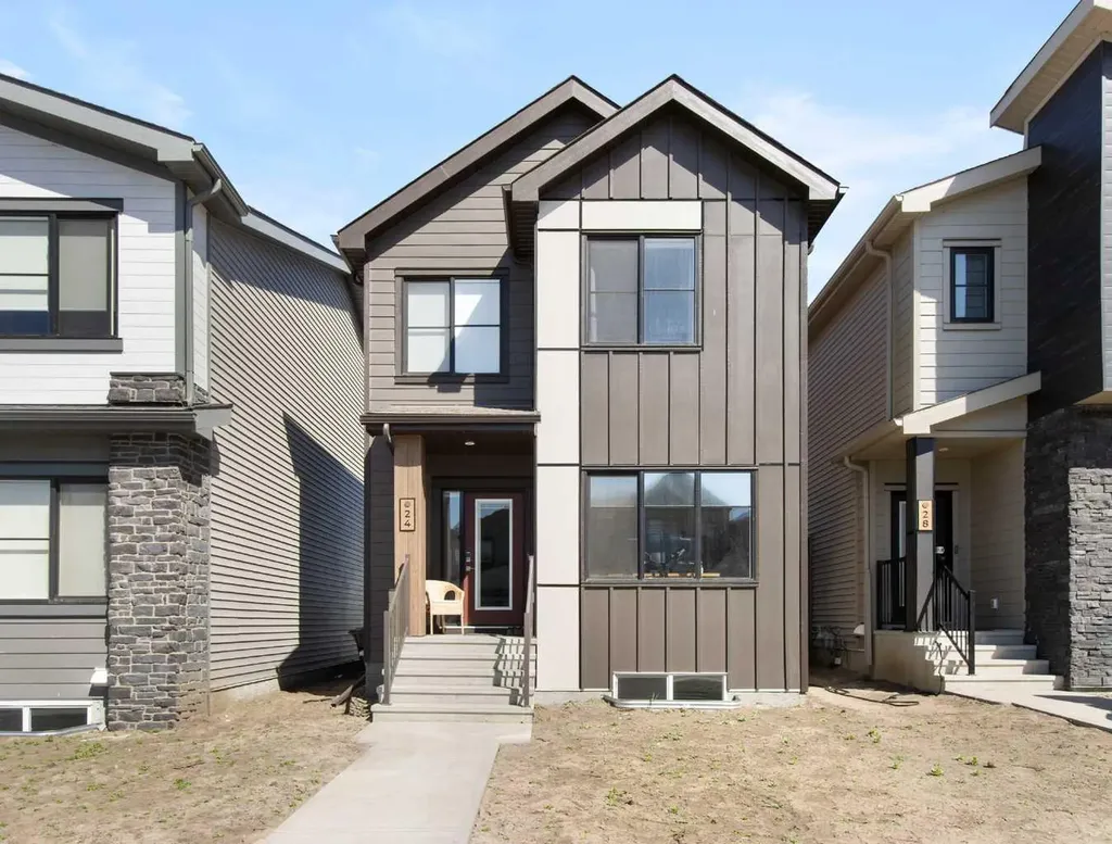 24 Heartwood Lane SE Calgary AB T3S 0P9