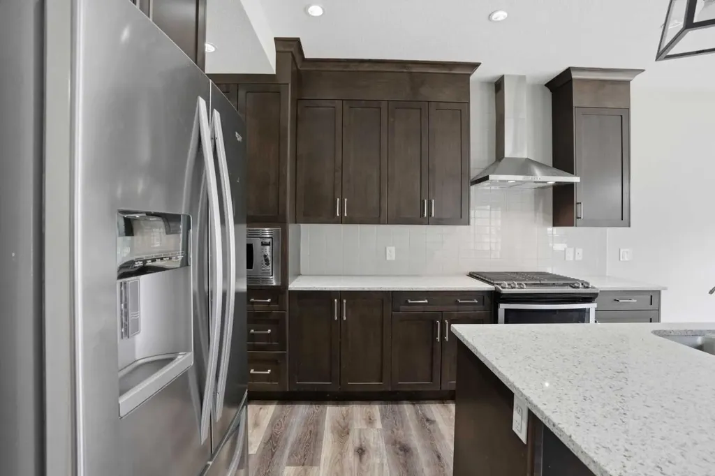 93 Saddlestone Place NE Calgary AB T3J 0Z6