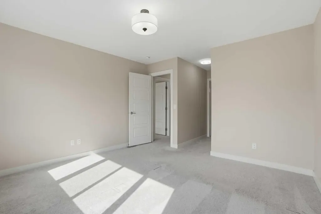 93 Saddlestone Place NE Calgary AB T3J 0Z6