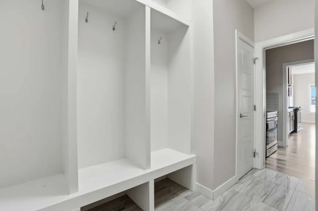 93 Saddlestone Place NE Calgary AB T3J 0Z6