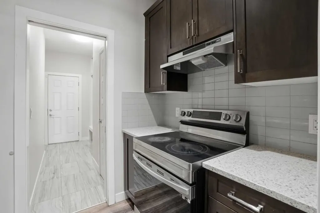 93 Saddlestone Place NE Calgary AB T3J 0Z6