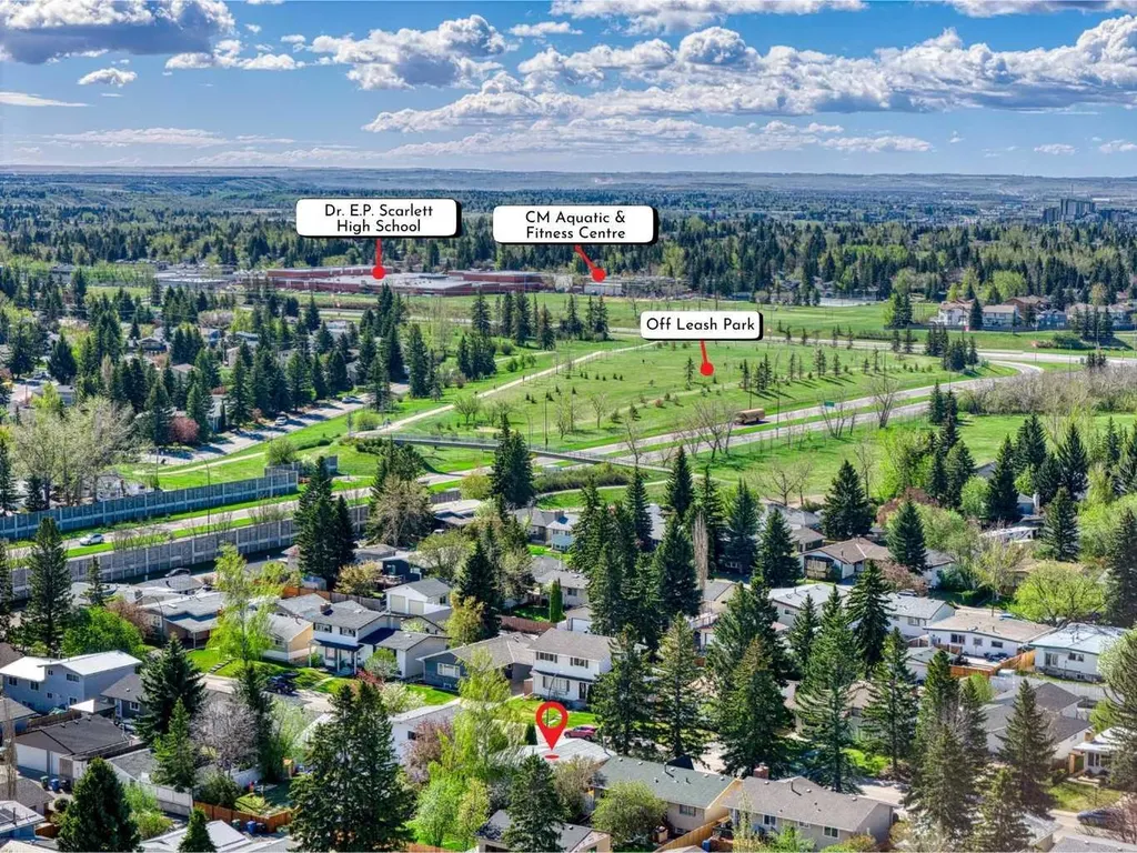 83 Brazeau Crescent SW Calgary AB T2W 0Z2
