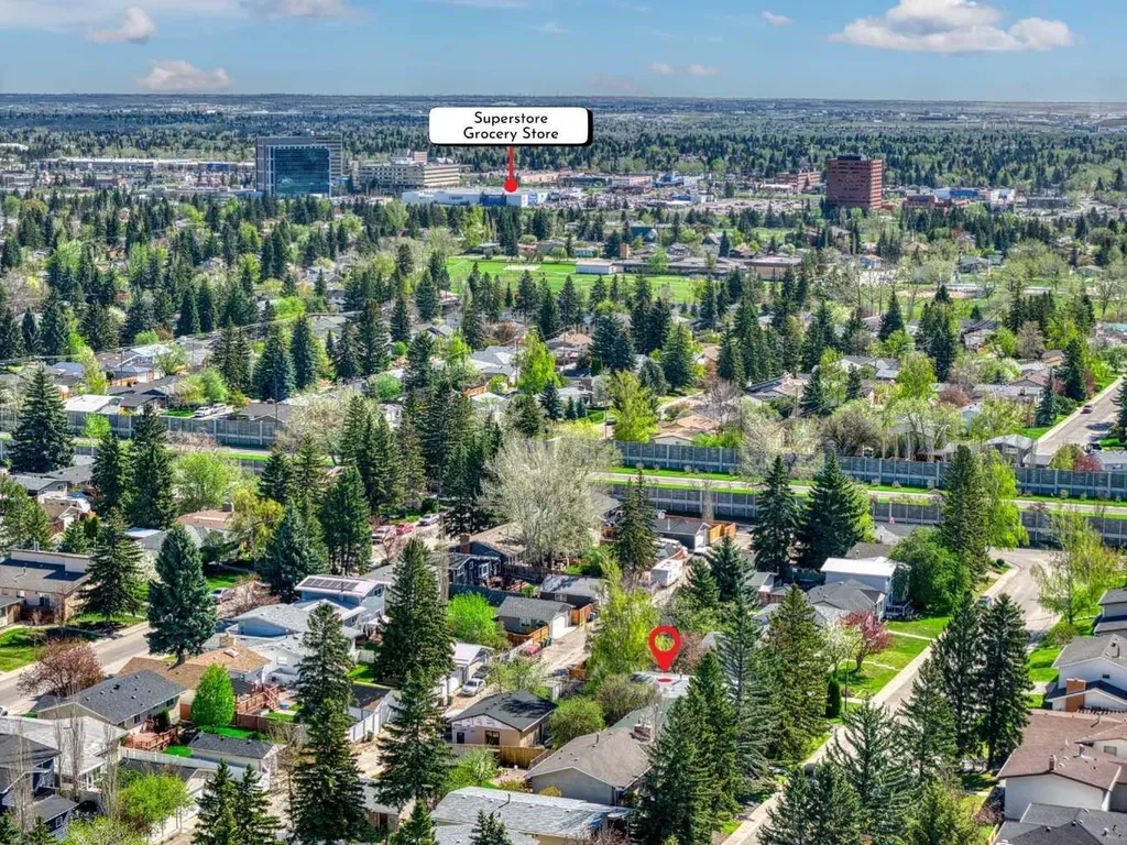 83 Brazeau Crescent SW Calgary AB T2W 0Z2