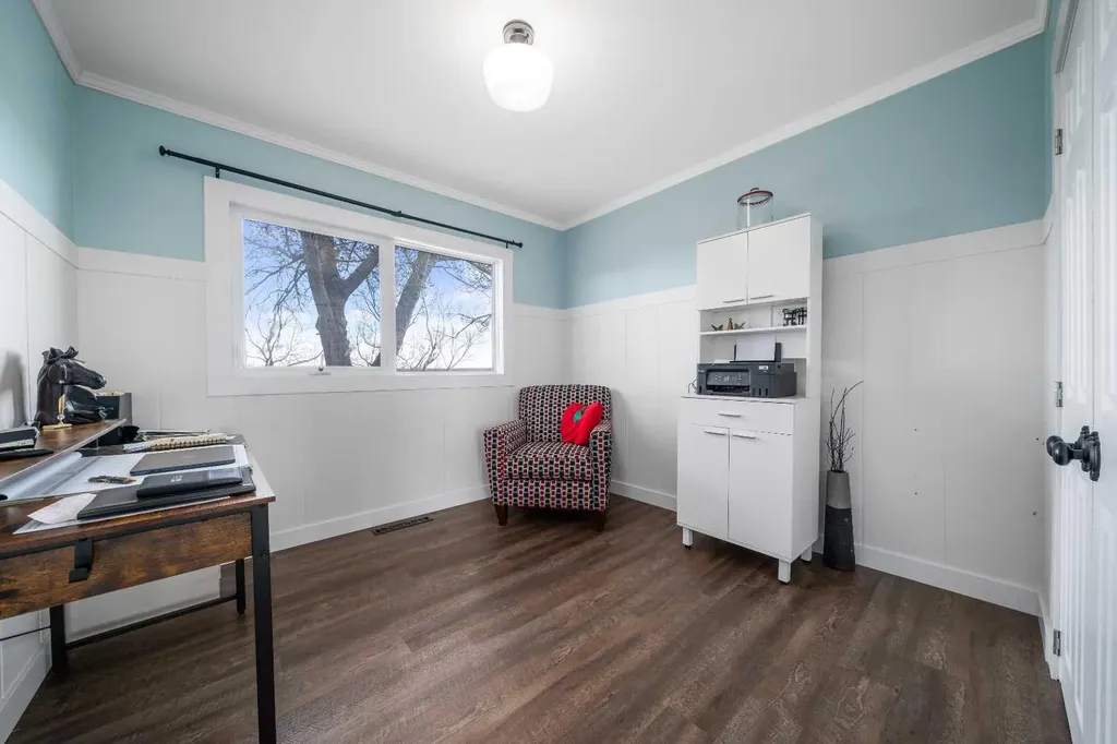 94075 Range Road 115 Burdett AB T0K 0G0
