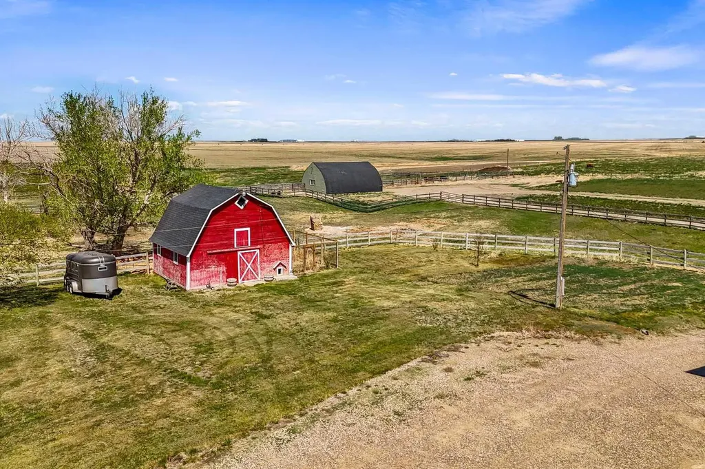 94075 Range Road 115 Burdett AB T0K 0G0