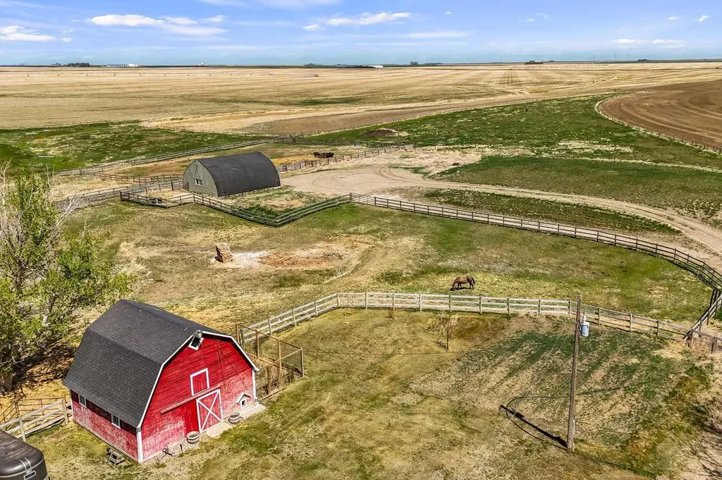 94075 Range Road 115 Burdett AB T0K 0G0