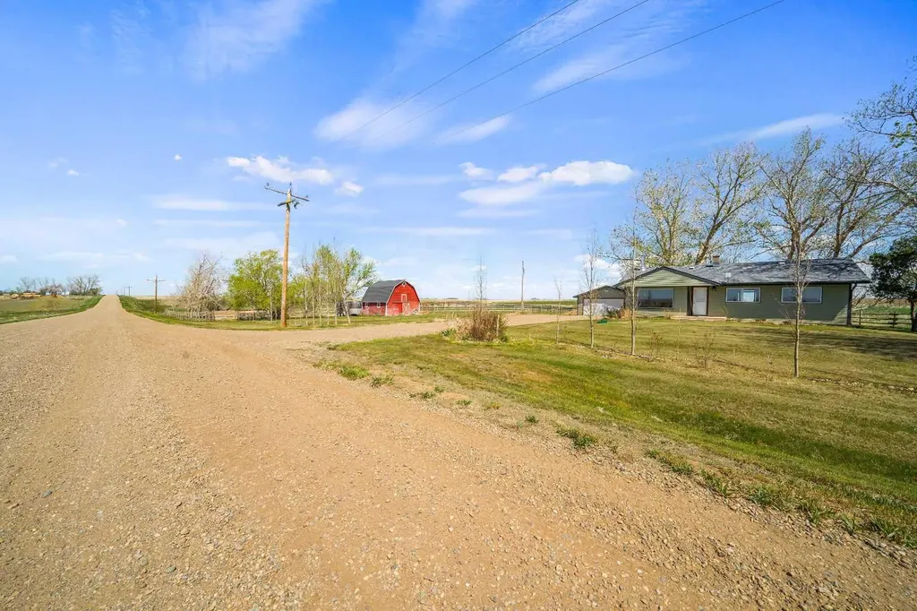 94075 Range Road 115 Burdett AB T0K 0G0