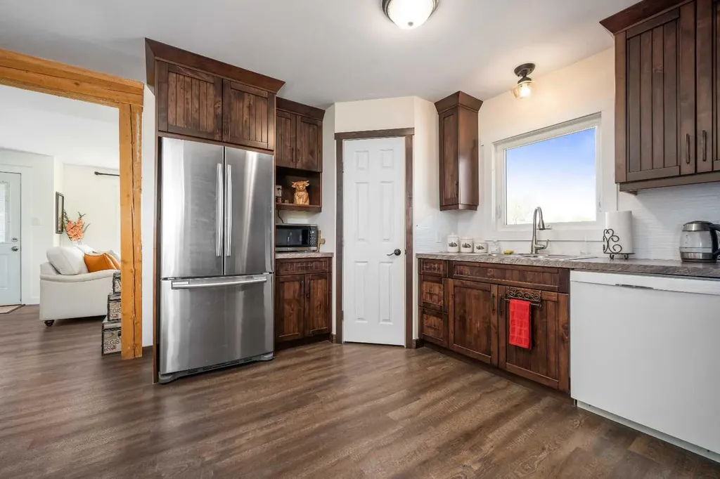 94075 Range Road 115 Burdett AB T0K 0G0