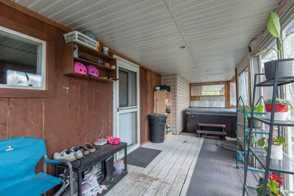 5024 49 Street Clive AB T0C 0Y0