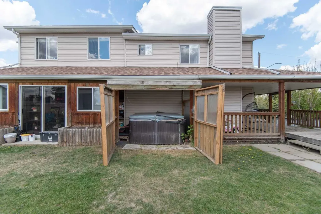 5024 49 Street Clive AB T0C 0Y0