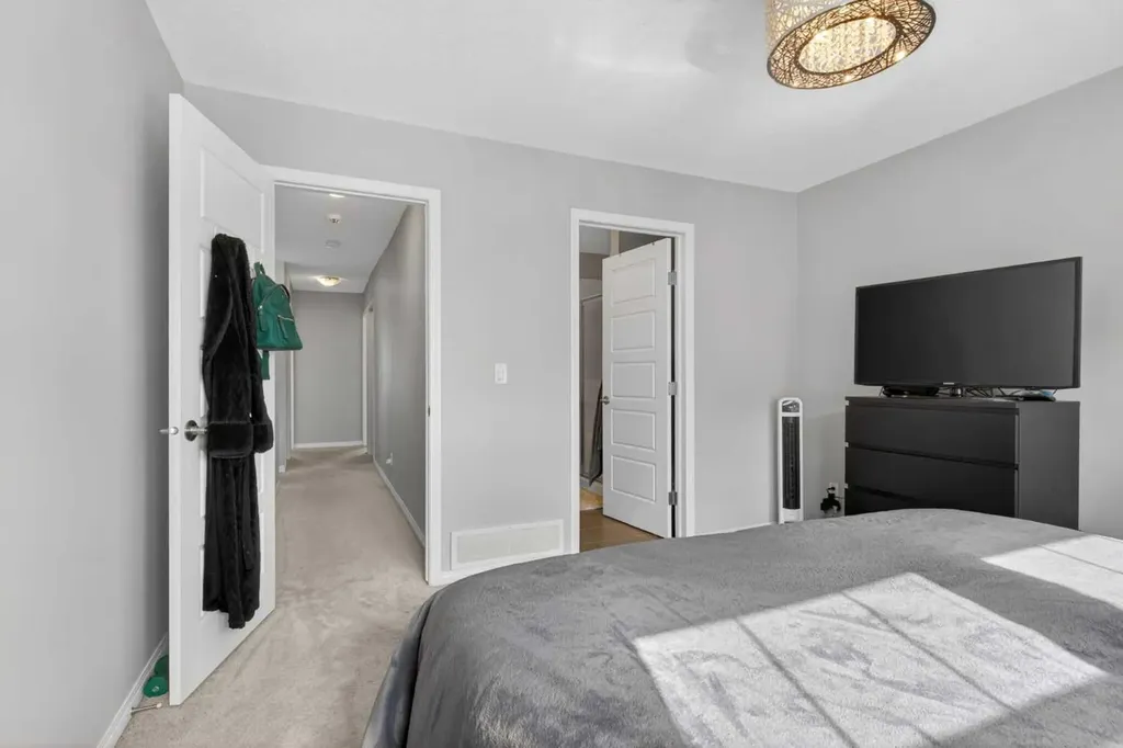 280 Williamstown Close NW Airdrie AB T4B 4B6