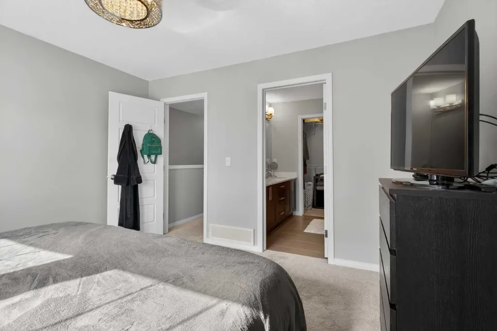 280 Williamstown Close NW Airdrie AB T4B 4B6