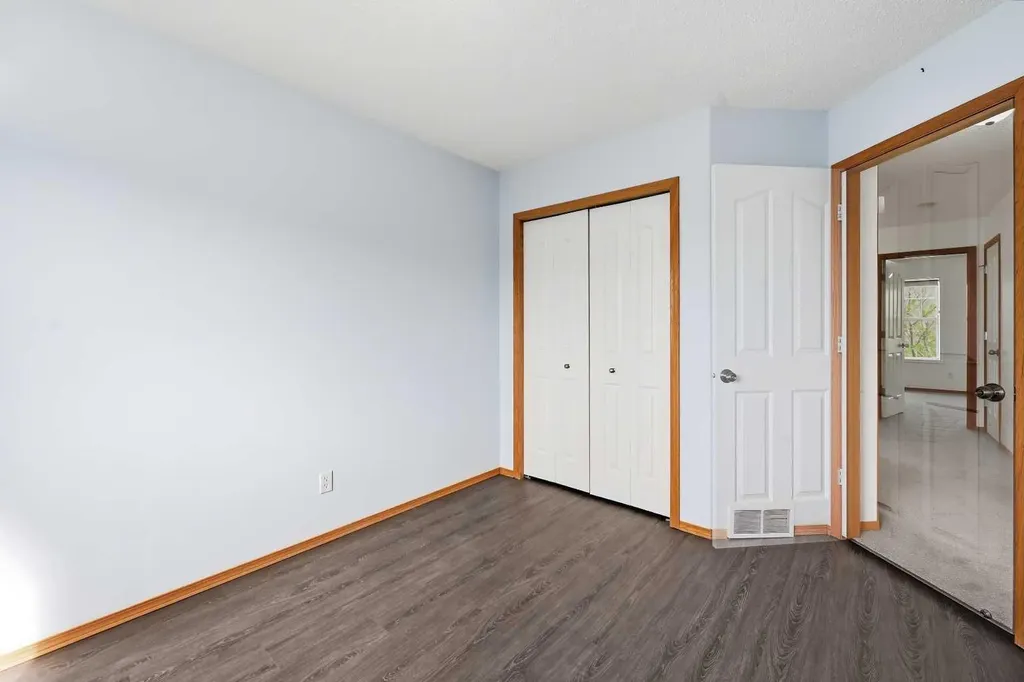 169 Cranberry Square SE Calgary AB T3M 1J6