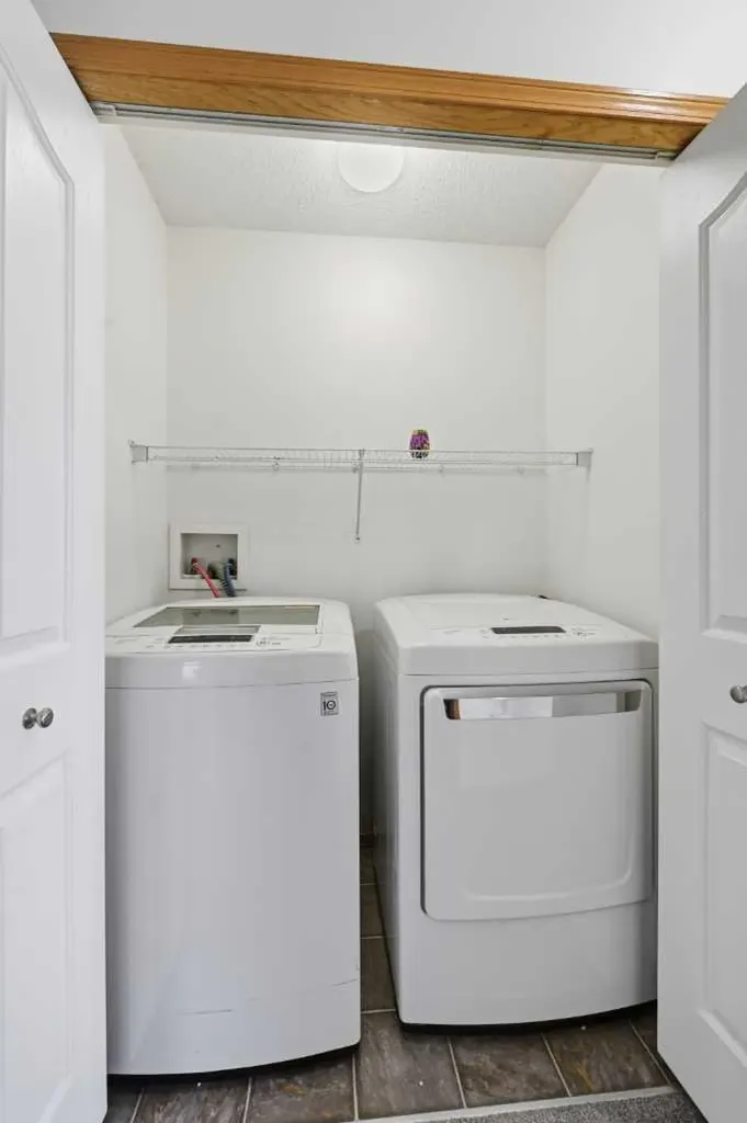 169 Cranberry Square SE Calgary AB T3M 1J6