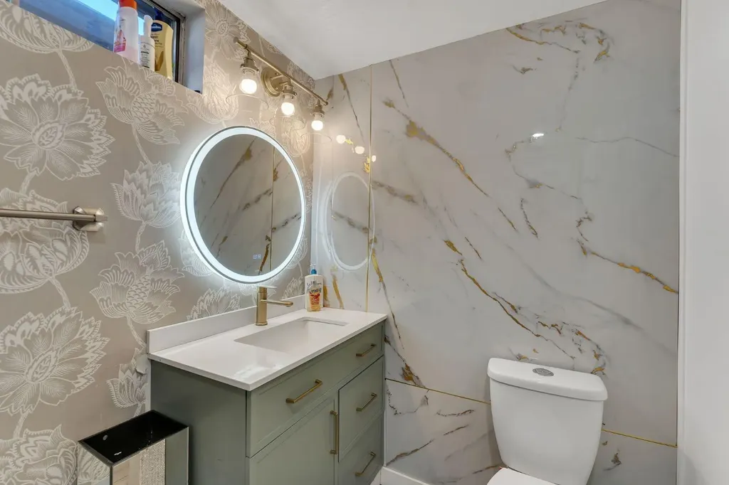 316 Templeton Circle NE Calgary AB T1Y 3Z2