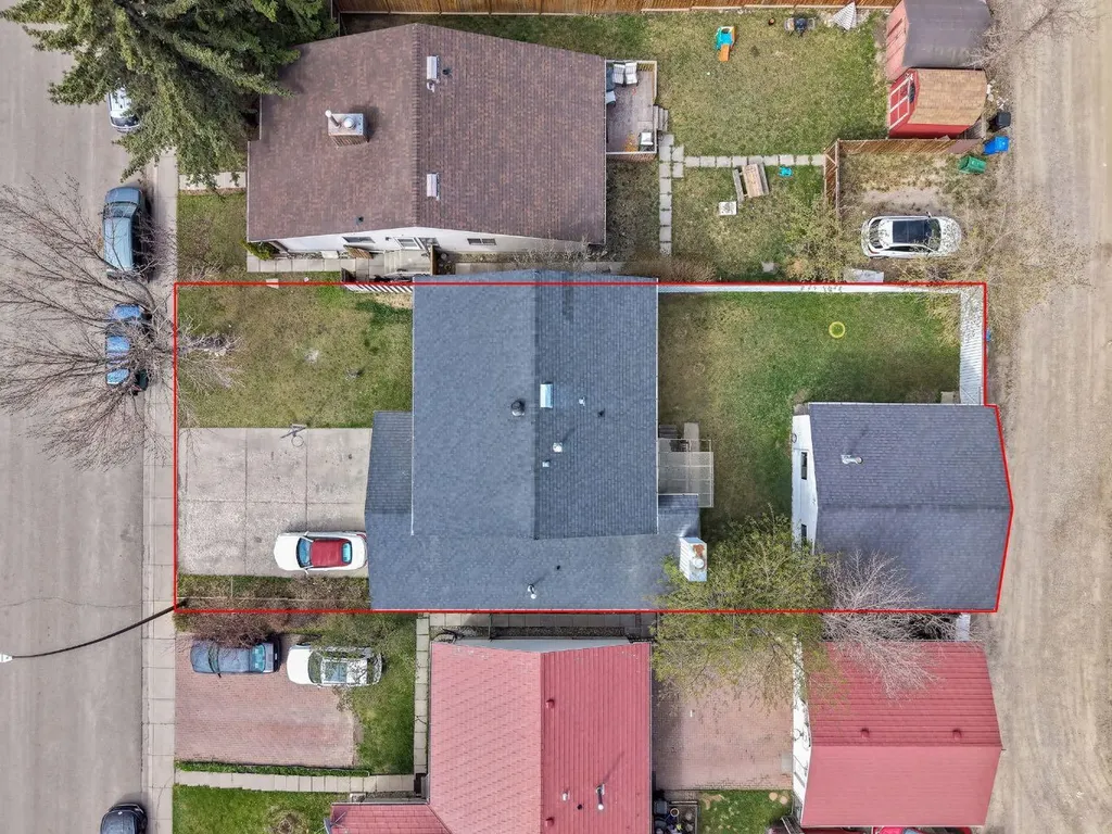 316 Templeton Circle NE Calgary AB T1Y 3Z2