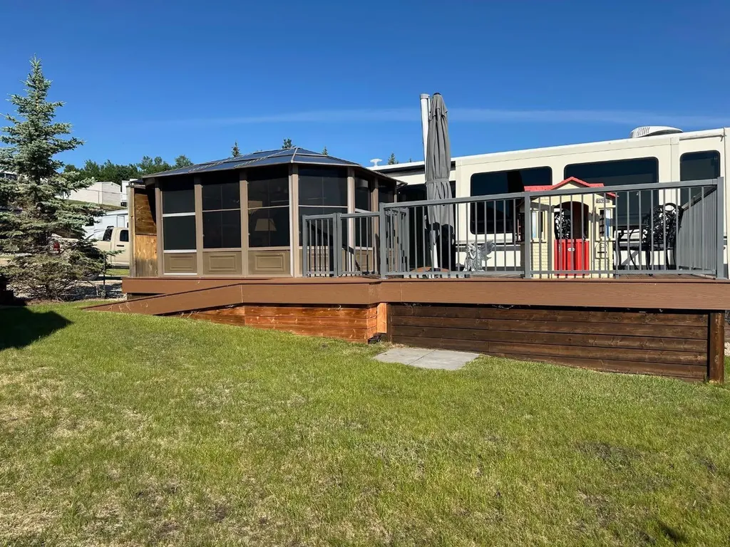 25054 South Pine Lake Road Rural Red Deer County AB T0M 1R0
