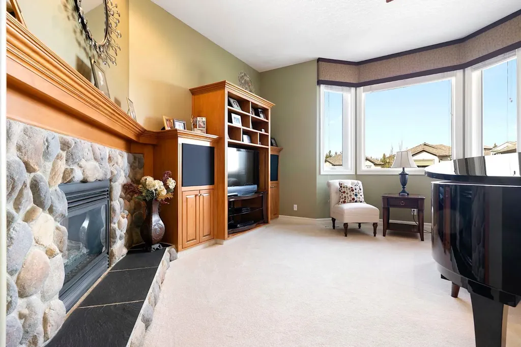 127 Gleneagles Terrace Cochrane AB T4C 1W6