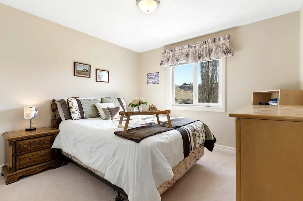 127 Gleneagles Terrace Cochrane AB T4C 1W6