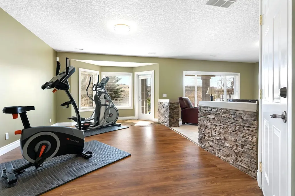 127 Gleneagles Terrace Cochrane AB T4C 1W6