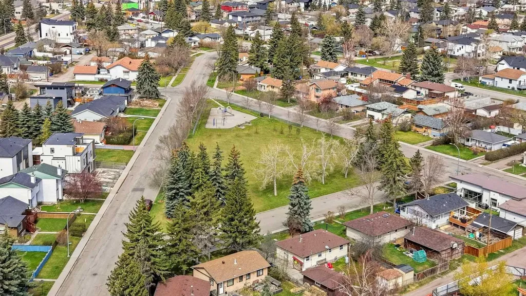 8303 Bowglen Road NW Calgary AB T3B 2T1