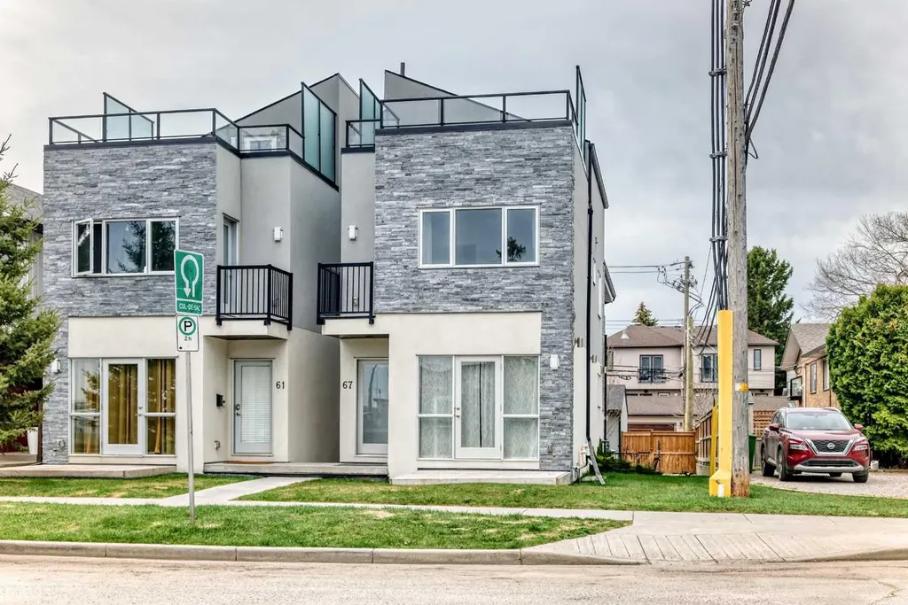 67 30 Avenue SW Calgary AB T2S2Y4