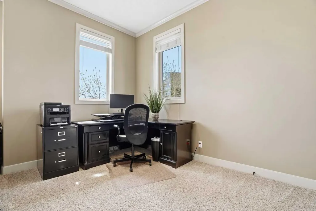 149 Aspen Glen Place SW Calgary AB T3H 0E8