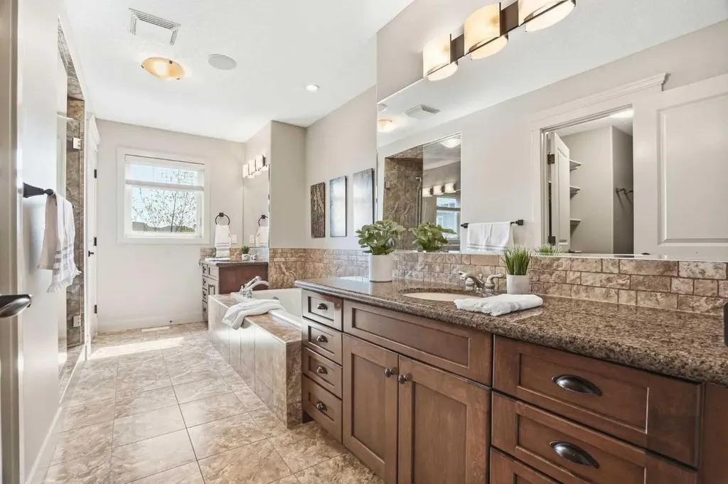 149 Aspen Glen Place SW Calgary AB T3H 0E8