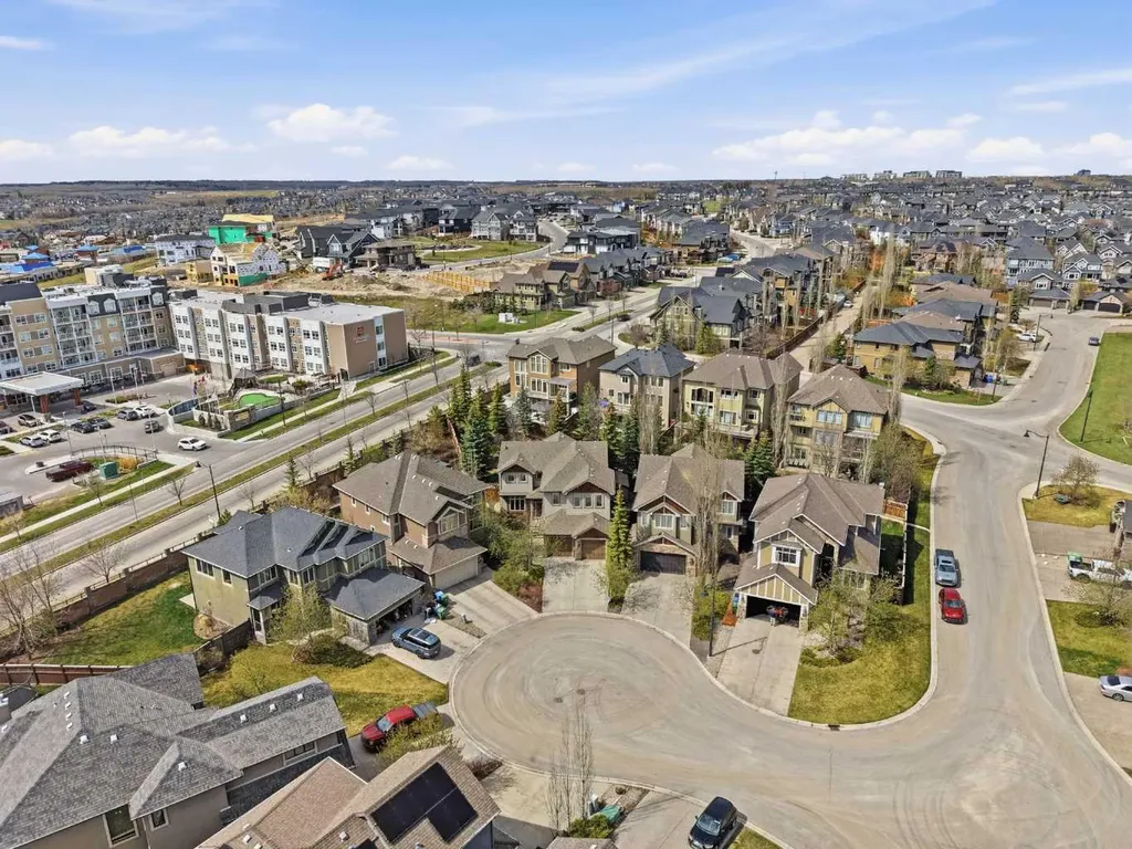149 Aspen Glen Place SW Calgary AB T3H 0E8