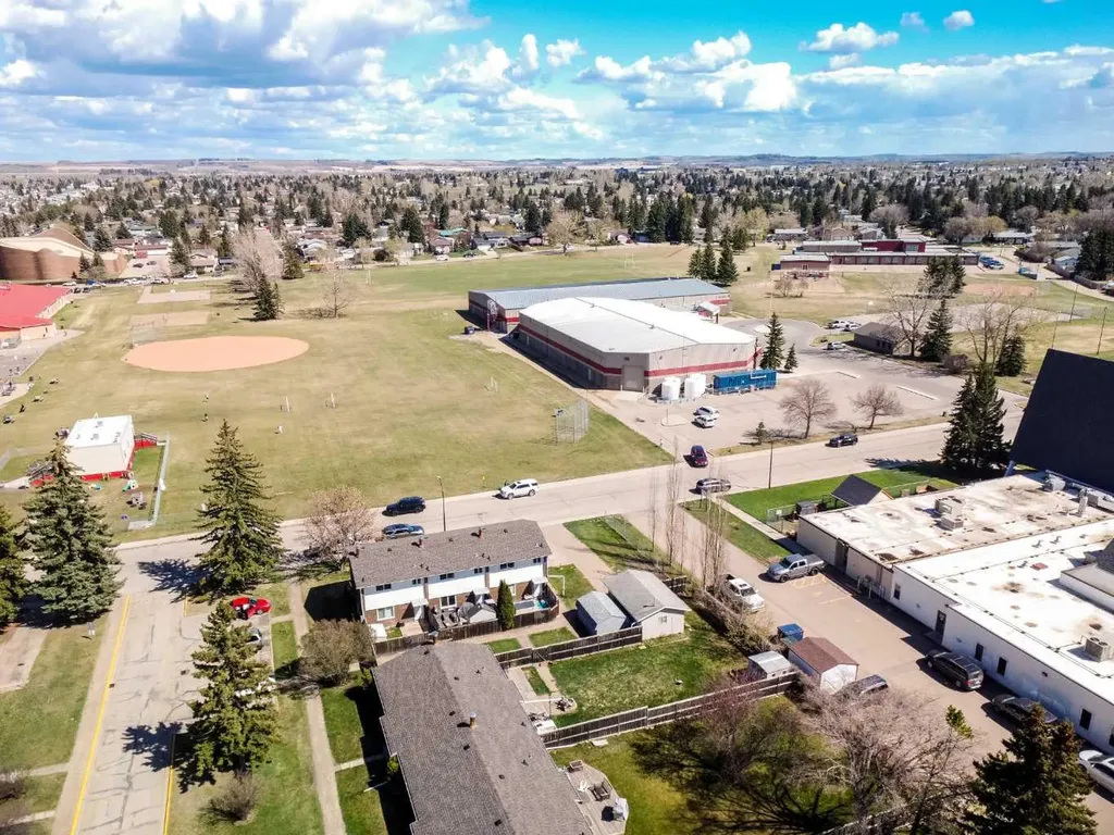 3907 39 Street Red Deer AB T4N 0M6