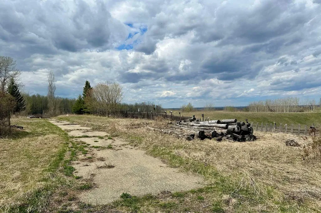 56129 Highway 757 Rural Lac Ste. Anne County AB T0E 2A0