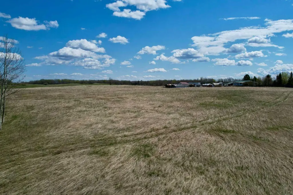 56129 Highway 757 Rural Lac Ste. Anne County AB T0E 2A0