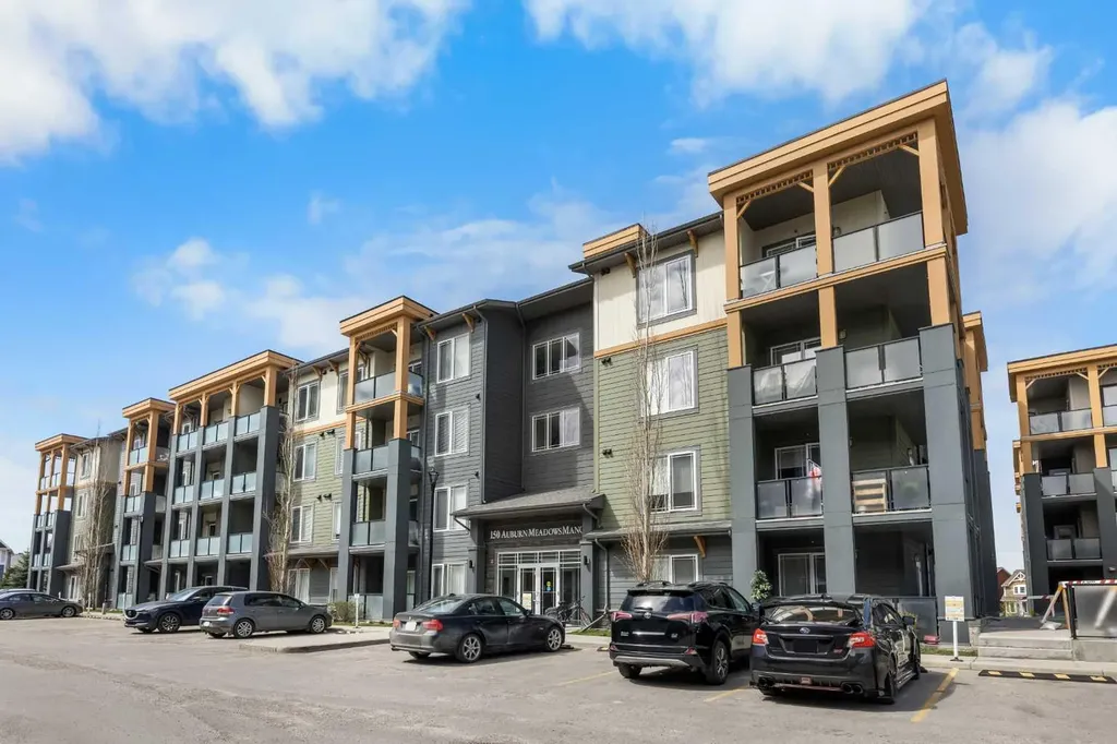 150 Auburn Meadows Manor SE Calgary AB T3M 2S6