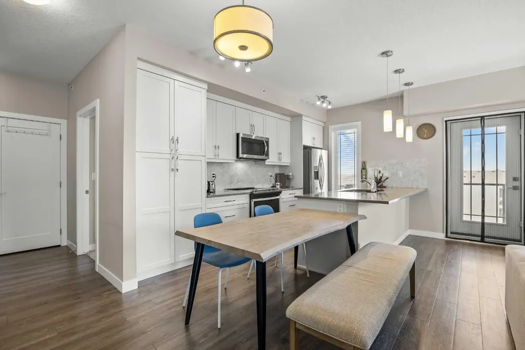 150 Auburn Meadows Manor SE Calgary AB T3M 2S6