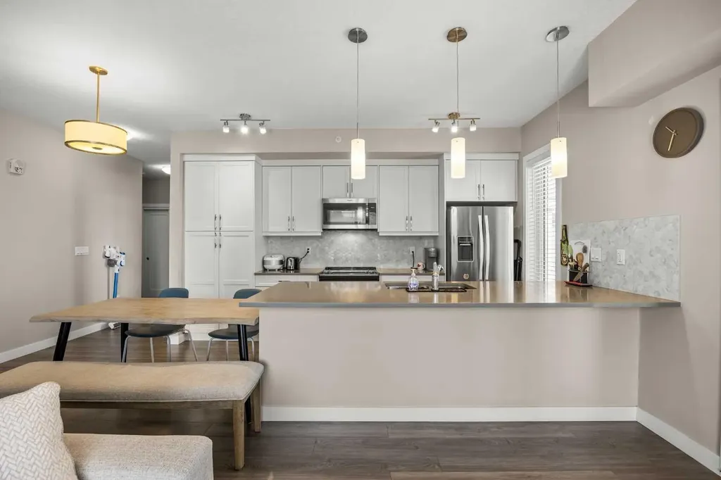 150 Auburn Meadows Manor SE Calgary AB T3M 2S6